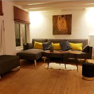 Beautiful Duplex In The Center Of Belgio