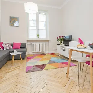 Delightful New Town Square Apartamento Varsovia